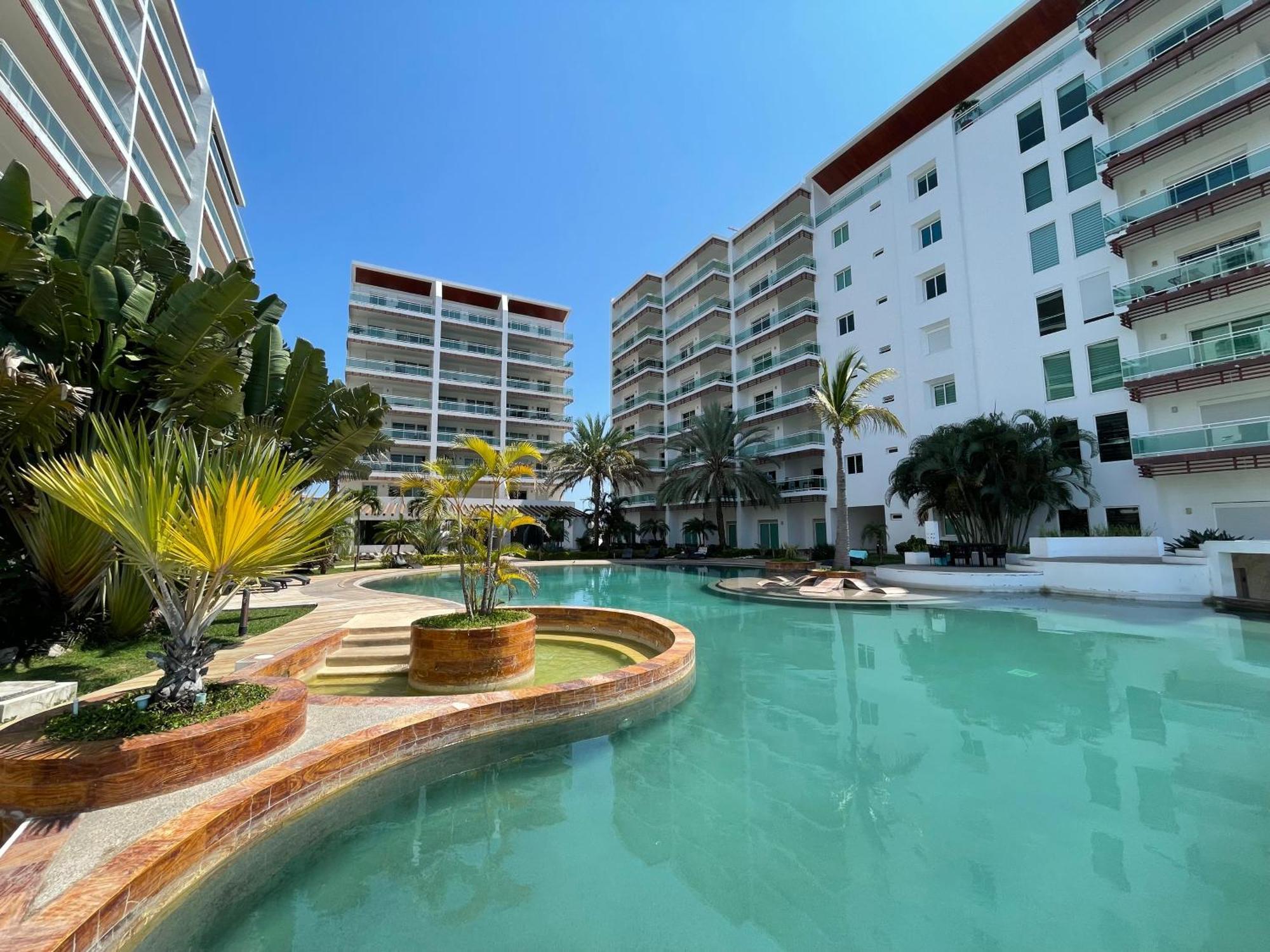 A 2 Min De La Playa , Vista Al Canal By G P S Rentas Mazatlán Exterior foto